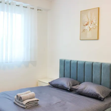 Apartment 1326 Modern Golem (Tirana)